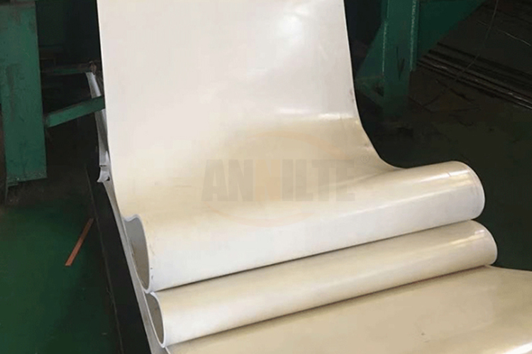 白色橡胶输送带