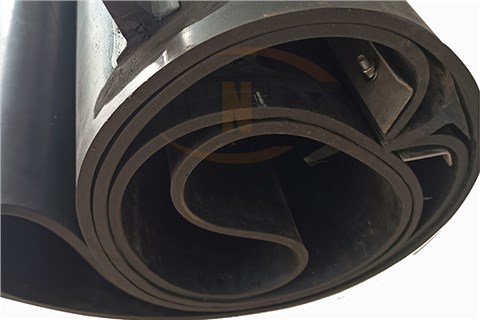除铁器输送带