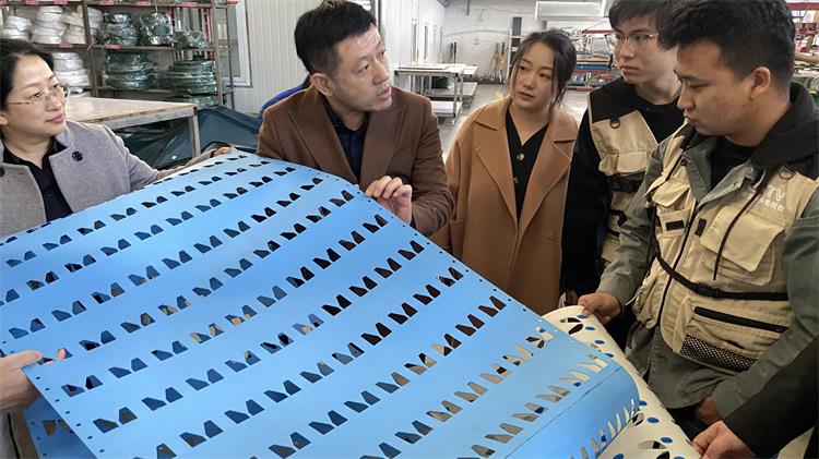 俄罗斯科学院-4 俄罗斯科学院-4