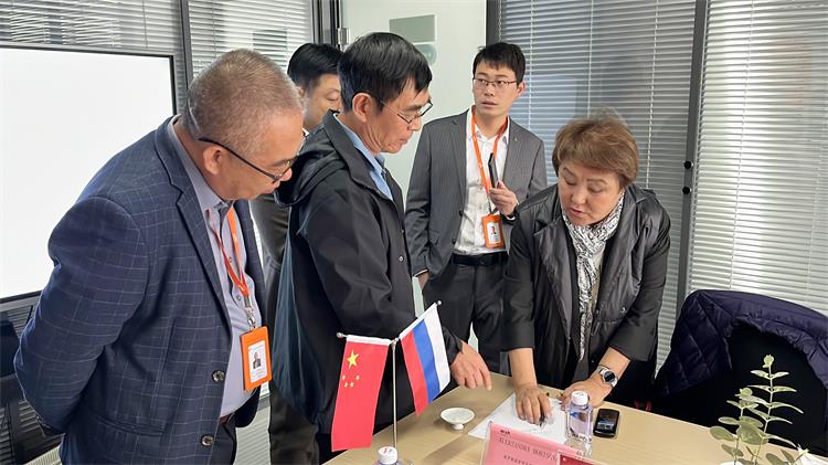 俄罗斯科学院-10 俄罗斯科学院-10