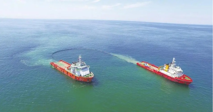 海上溢油围油栏